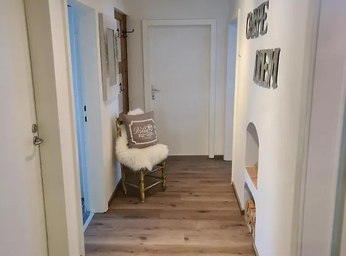 胡伯公寓酒店 *